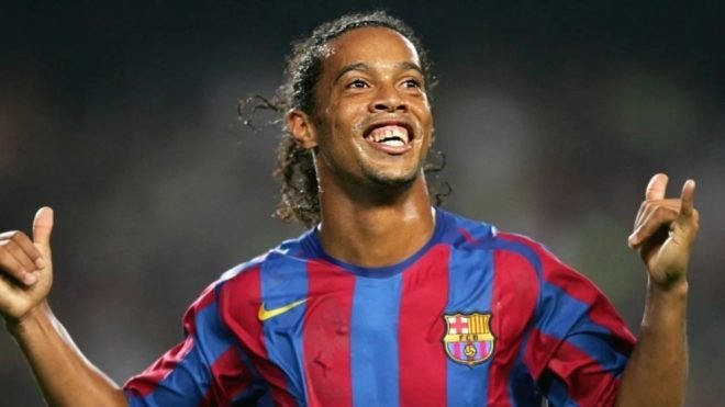 ¿Ronaldinho viene al jugar al Gimnasia de Diego?
