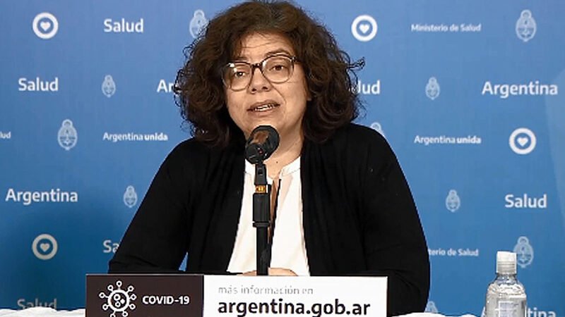 La ministra Vizzotti expreso que el Gobierno Nacional evalúa combinar vacunas de distintos laboratorios