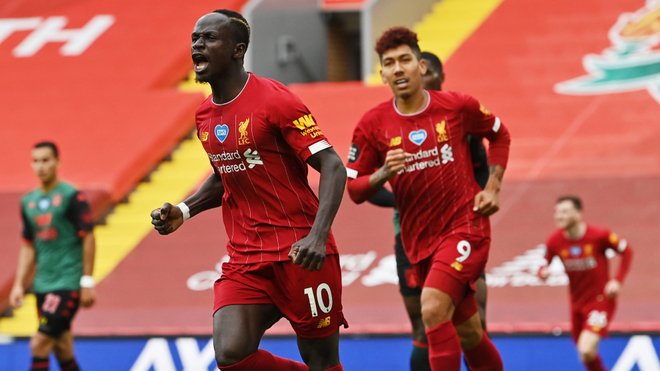 Liverpool sin problemas ante el Aston Vila