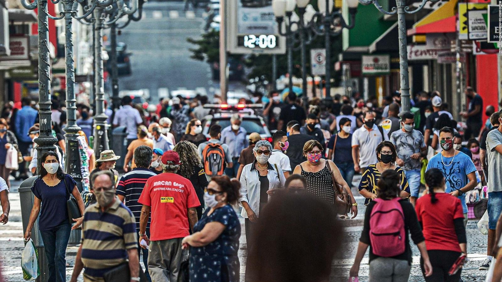 El estado brasileño de Santa Catarina, limita con Argentina entra en cuarentena estricta tras un record de muertes