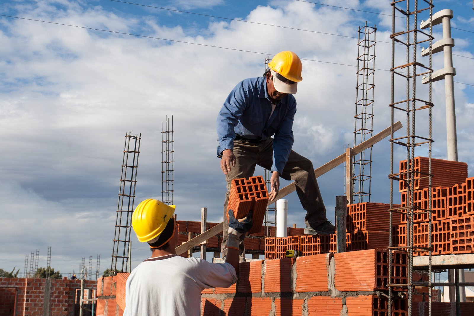 Se perdieron 150 mil puestos de trabajo en la construcción en este año