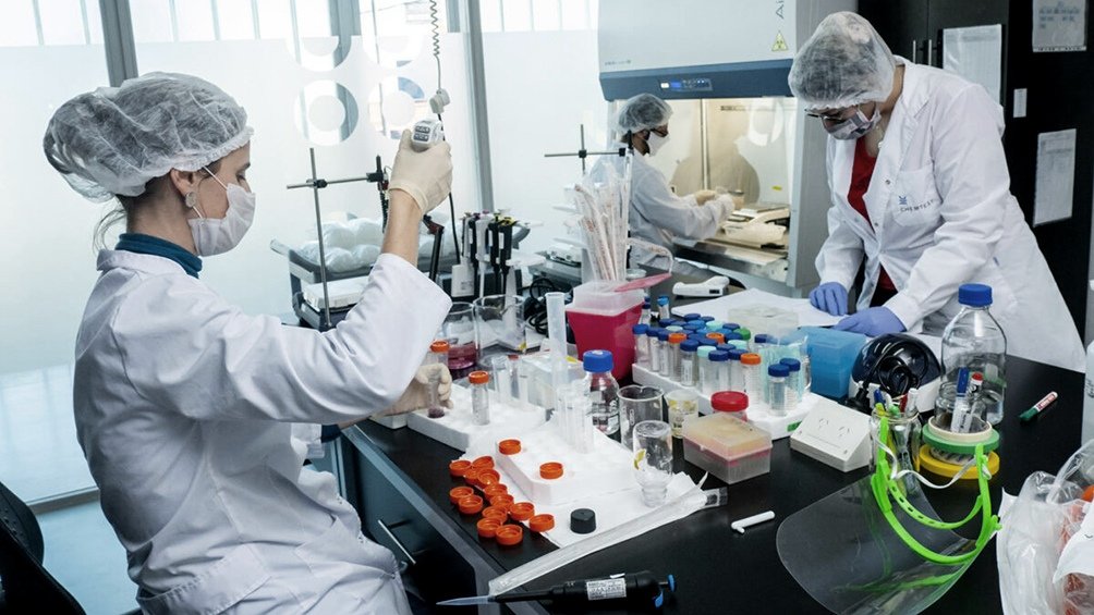 Nuevo Récord de contagios en Argentina: 11.717 en 24 horas
