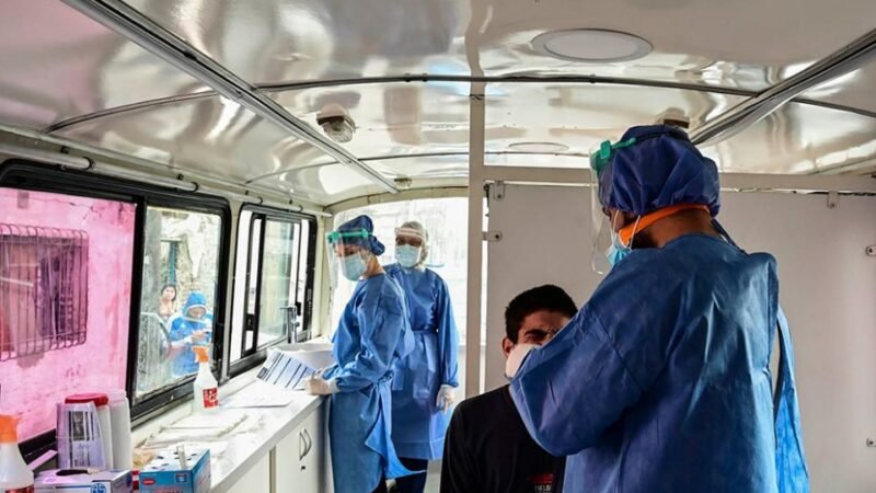 Coronavirus: Reportan 10.104 nuevos casos y 211 muertes