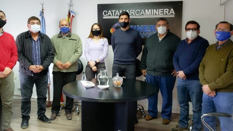 Autoridades de Minería se reunieron con la Intersindical Minera