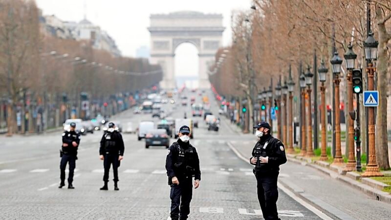 Francia registra miles de casos diarios