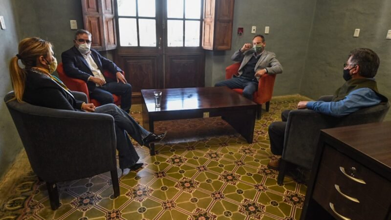 Raúl recibió a la intendenta Paulón por avance de obras de infraestructura