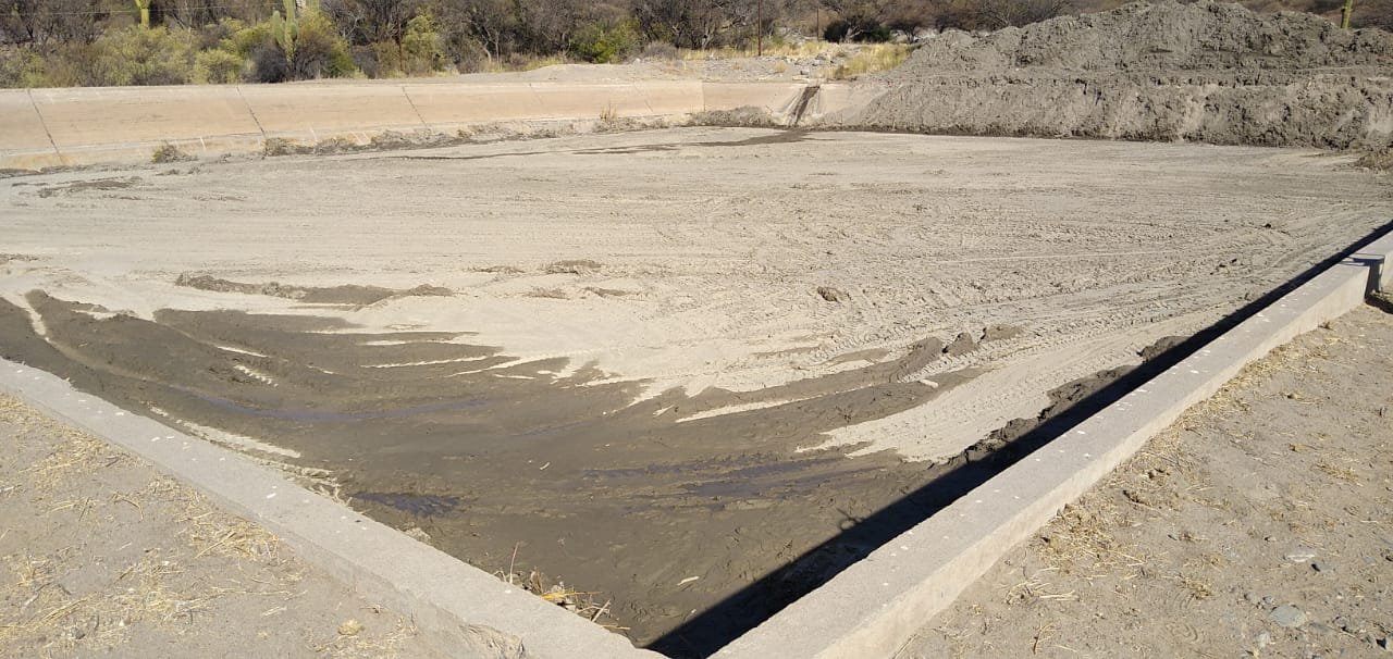 Avanzan los trabajos en la represa de Ampajango