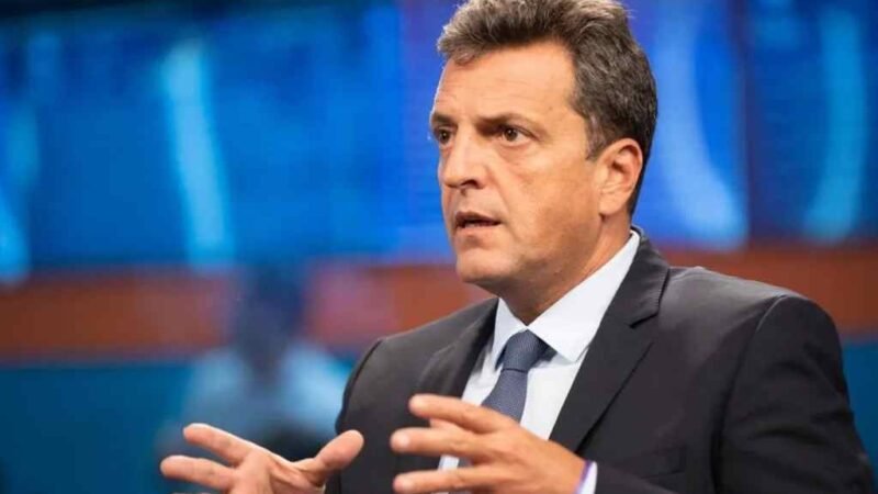 Massa denuncio a JxC que difundió su teléfono
