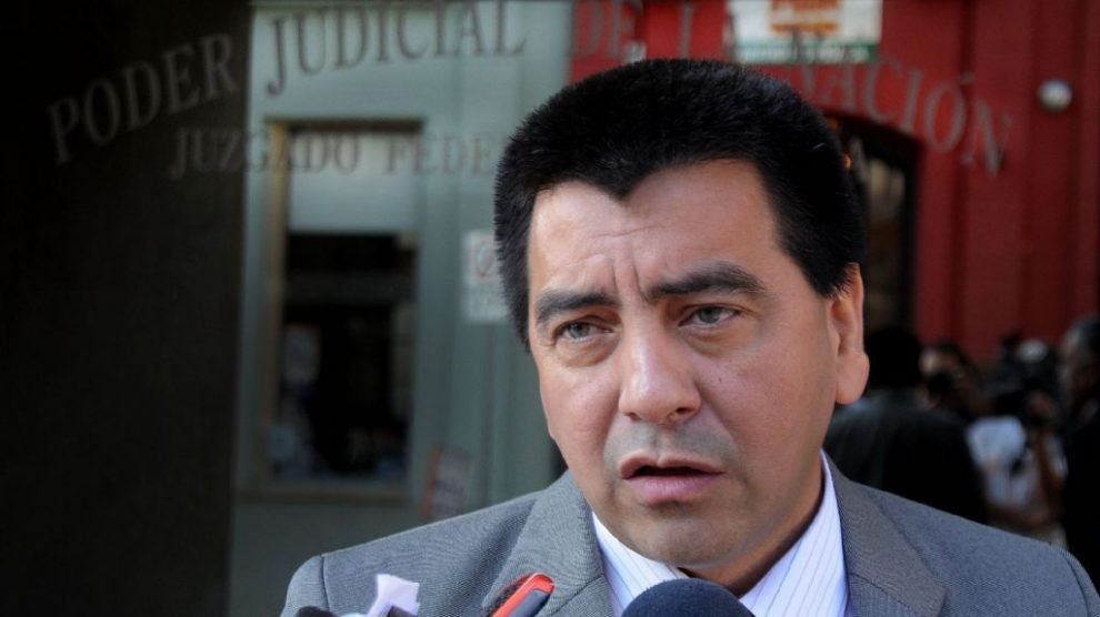 Ordenan inhabilitar el pago a designaciones irregulares de Educación