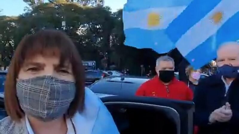 Patricia Bullrich llamó a movilizarse el 12 de octubre a través de su cuenta de Twitter