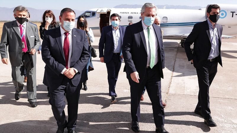 Alberto Fernández firmó acuerdos económicos, de violencia de género y energía para la provincia de La Rioja