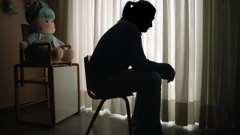 Según un informe, las mujeres son las mas afectadas de la salud mental en cuarentena
