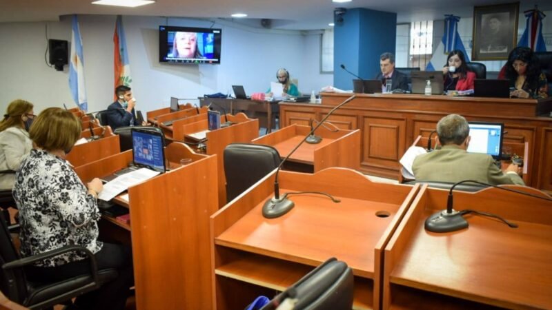 Aprueban la realización de testeos de coronavirus a todo el personal de la salud de organismos públicos y privados