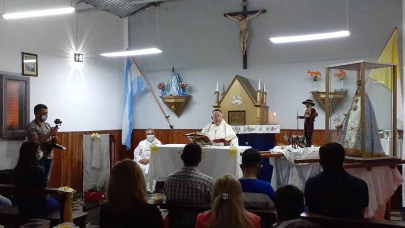 Iniciaron los actos por las Bodas de Oro de la capilla de Monte Potrero
