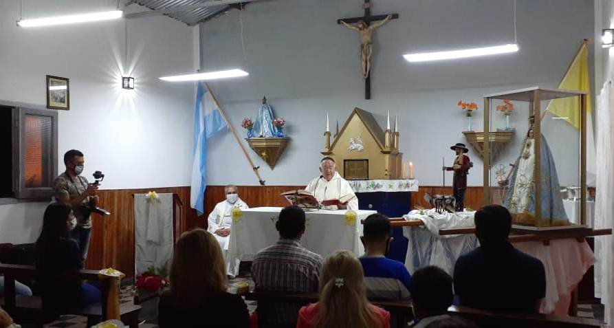 Iniciaron los actos por las Bodas de Oro de la capilla de Monte Potrero