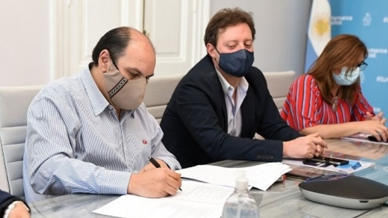 Programa contra las adicciones, 200 referentes educativos se suman a la iniciativa