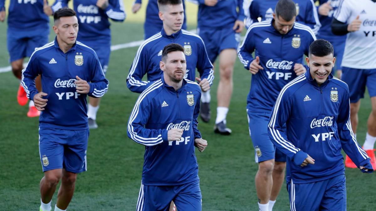 Argentina recibe a Paraguay en la Bombonera