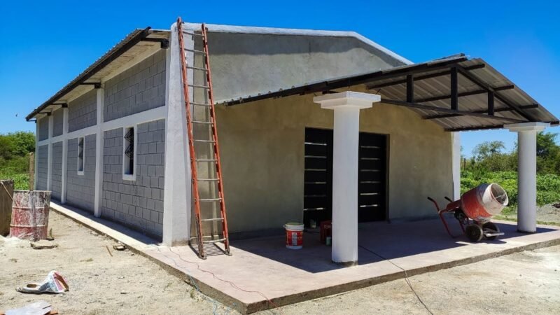 El intendente Soria visitó la obra del Barrio Ongoli