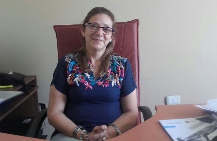La diputada Juana Fernández lo donará su aumento