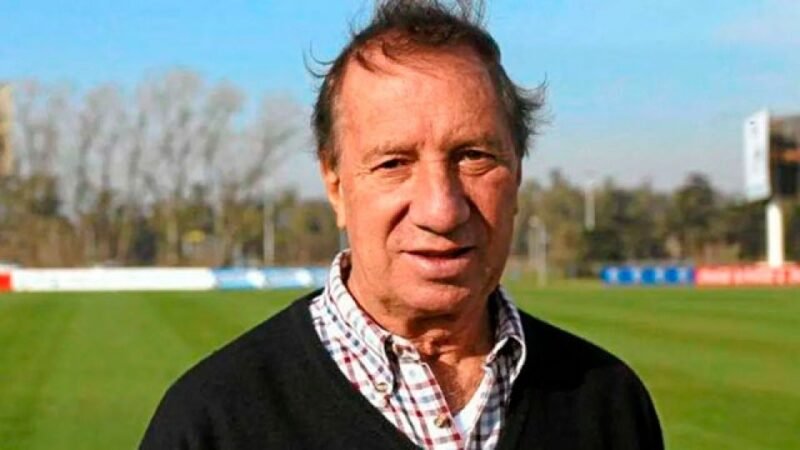 Carlos Bilardo, recibió la vacuna contra el coronavirus