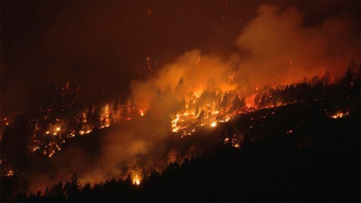Incendios en la Patagonia: preparan una evacuación masiva en la zona