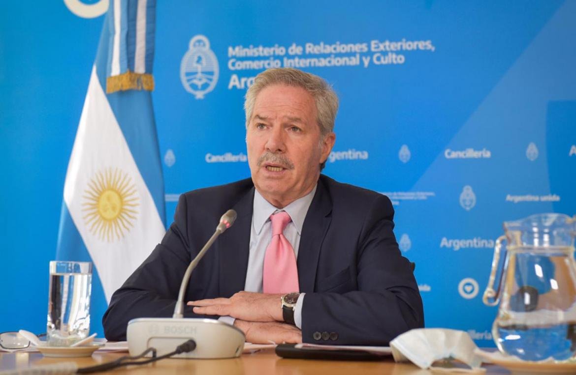 Felipe Solá disparo contra Venezuela