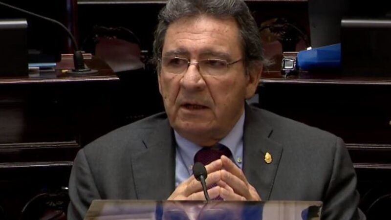 Oscar Castillo no ira como candidato en las próximas elecciones
