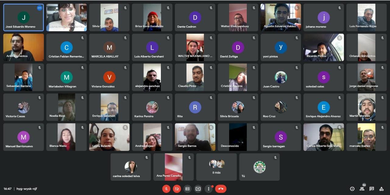 Clase virtual interinstitucional sobre comercialización para alumnos de formación profesional