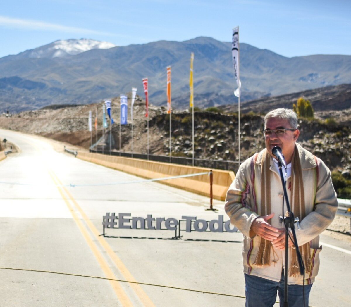 El Gobernador inauguró obras de servicios en el norte de Belén