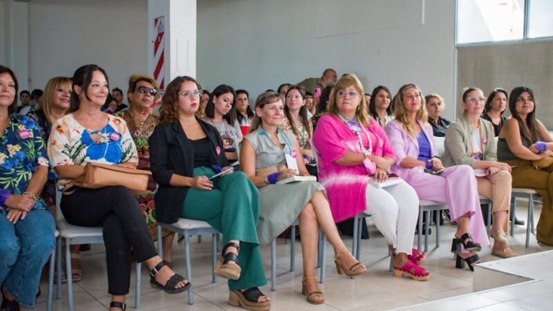 Se realizó el Foro Provincial “Nosotras movemos al mundo por la democracia”