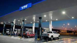 YPF aumenta el 3,8% en sus combustibles