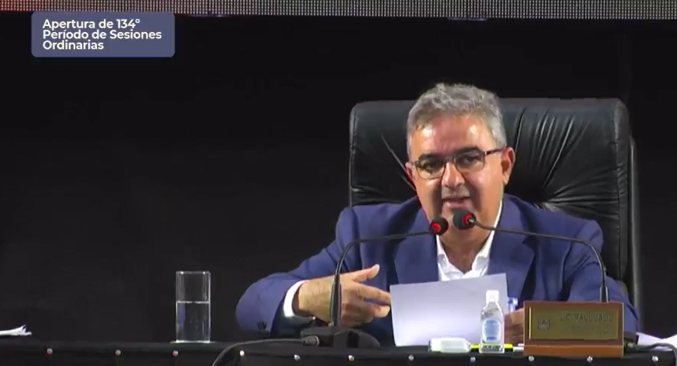 Jalil anunció estabilidad, recategorizaciones y reducción de la jornada laboral para empleados públicos