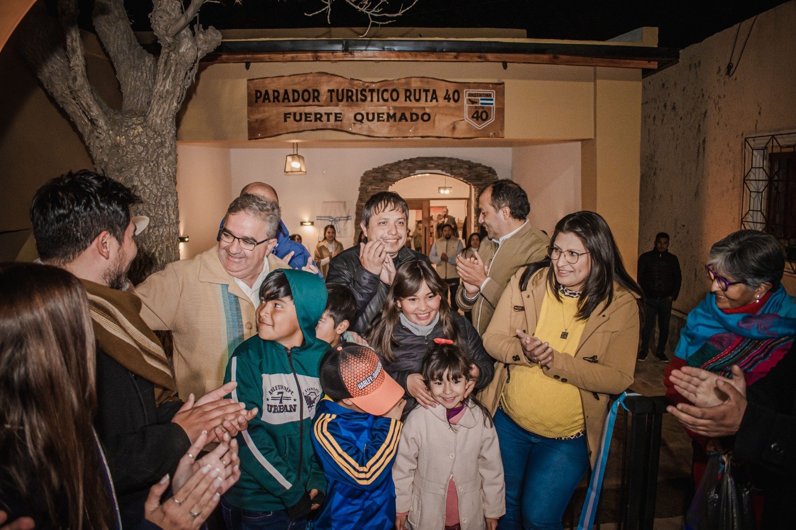 Santa María cuenta con más iluminación LED y un parador turístico