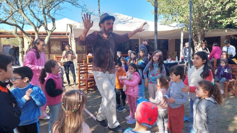 Los niños con activa participación en las propuestas culturales de la Capital