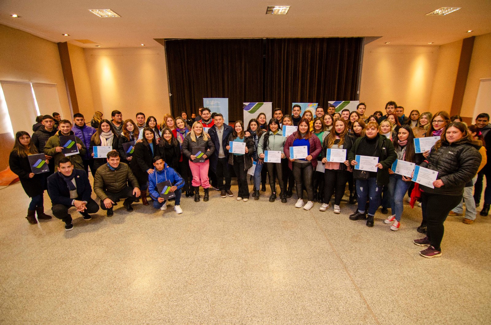 Se entregaron certificados de formación profesional y más de $3.000.000 en fondos para emprendedores de Fray Mamerto Esquiú
