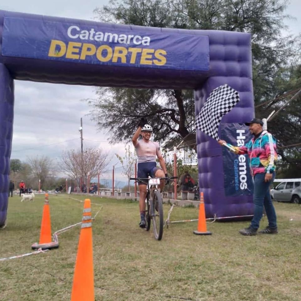 HUILLAPIMA VIBRO CON EL RALLY BIKE XC