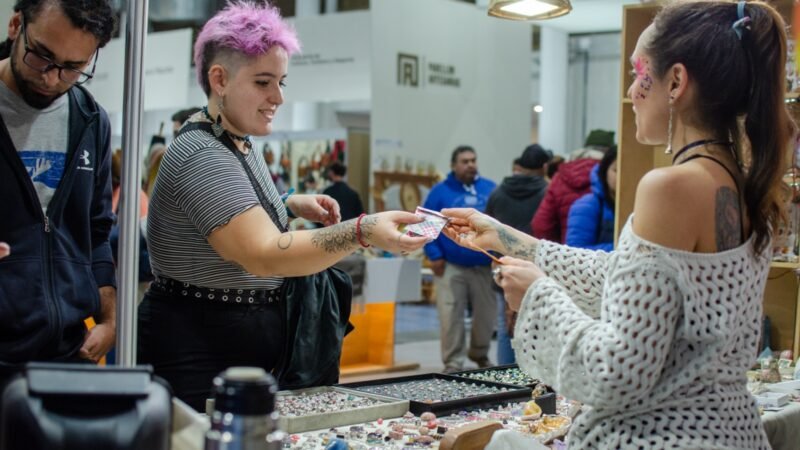 Poncho 2023: las ventas de artesanos y productores sumaron 400 millones de pesos