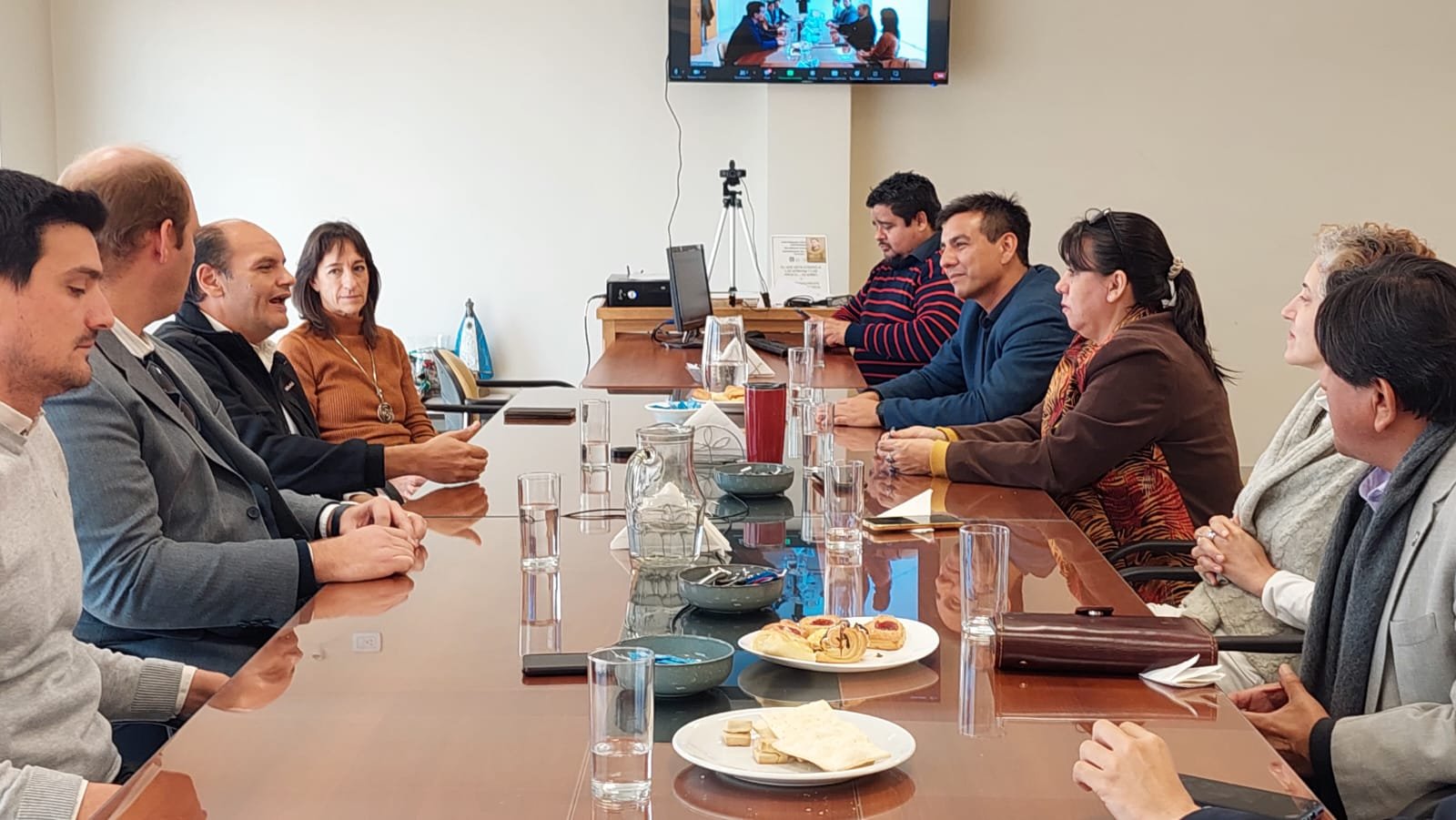 Profesionales de Ciencias Económicas escucharon las propuestas de gobierno del Intendente Gustavo Saadi