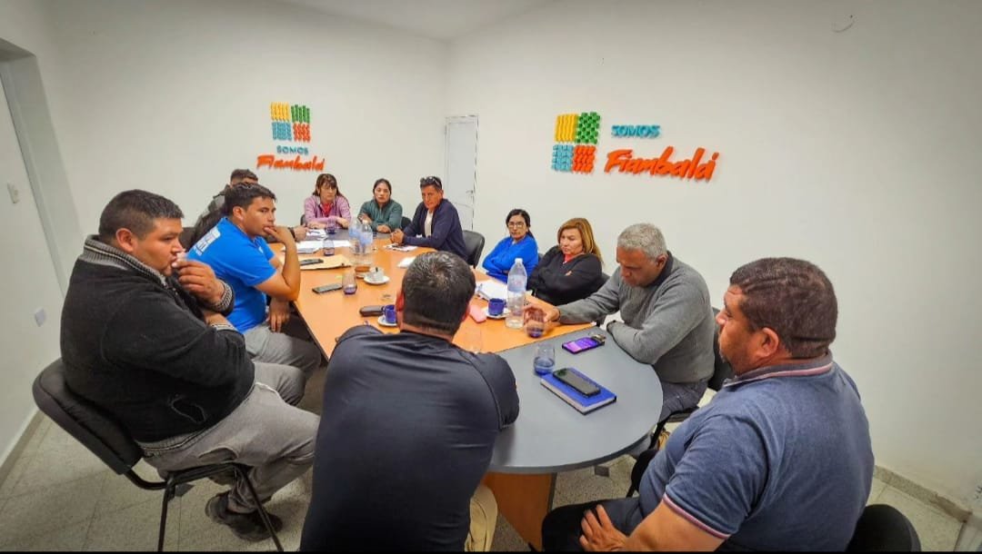 OPERATIVO “CORTAR CABEZAS” EN FIAMBALÁ Y PAULÓN NO APARECE