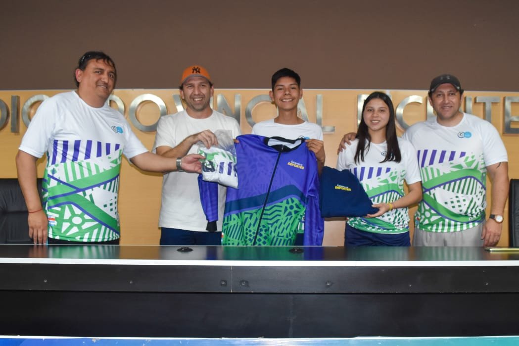Los representantes catamarqueños emprendieron rumbo a Tecnópolis