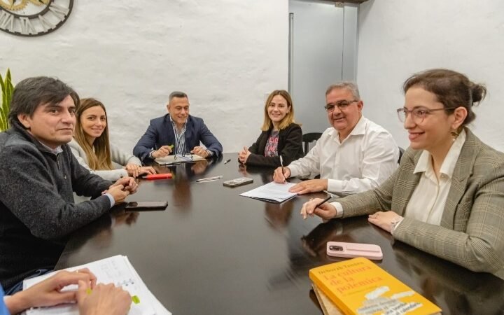 Histórico: CAMYEN aporta $200 millones para el desarrollo de obras en Catamarca