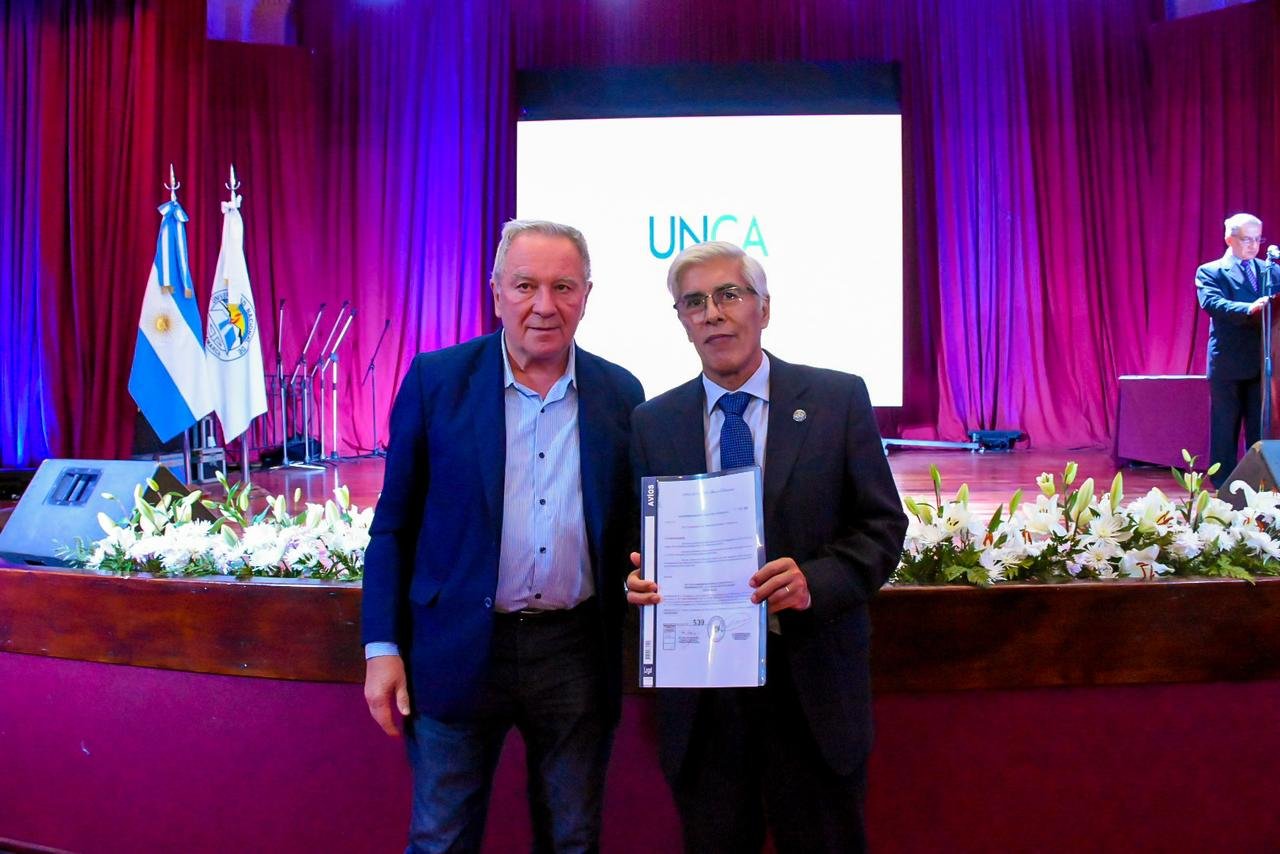 Arellano destacó la expansión de la UNCA y defendió la Universidad pública y gratuita