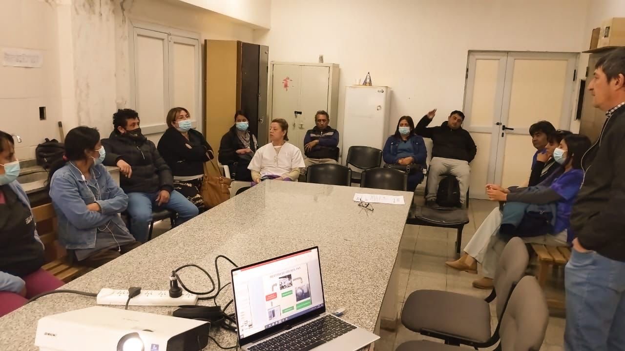 Ambiente capacitó en el manejo y gestión de residuos patogénicos generados en centros asistenciales de salud de Valle Viejo y FME