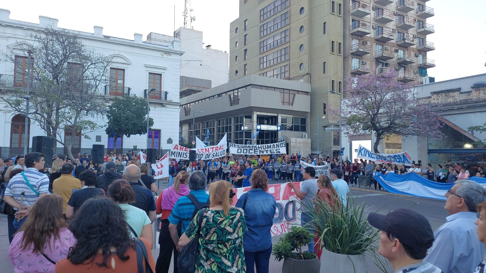 Este miércoles, nueva movilización de los empleados públicos reclamando salarios dignos