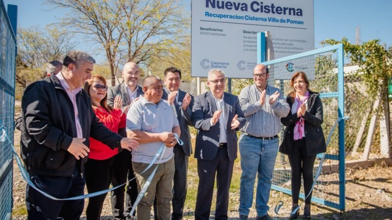 El Gobernador dejó inaugurada obra de agua potable en la Villa de Pomán