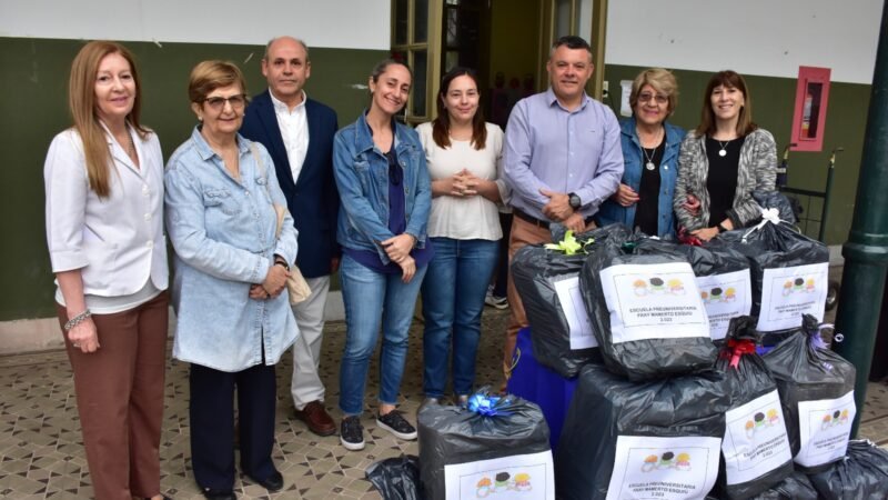 La Fray donó pañales a la Maternidad provincial