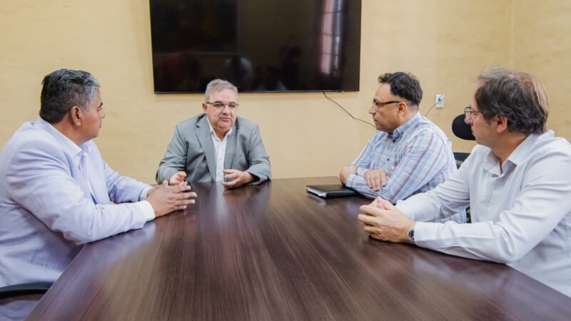 Yapura y Ríos coordinan transición municipal en la ciudad de Belén